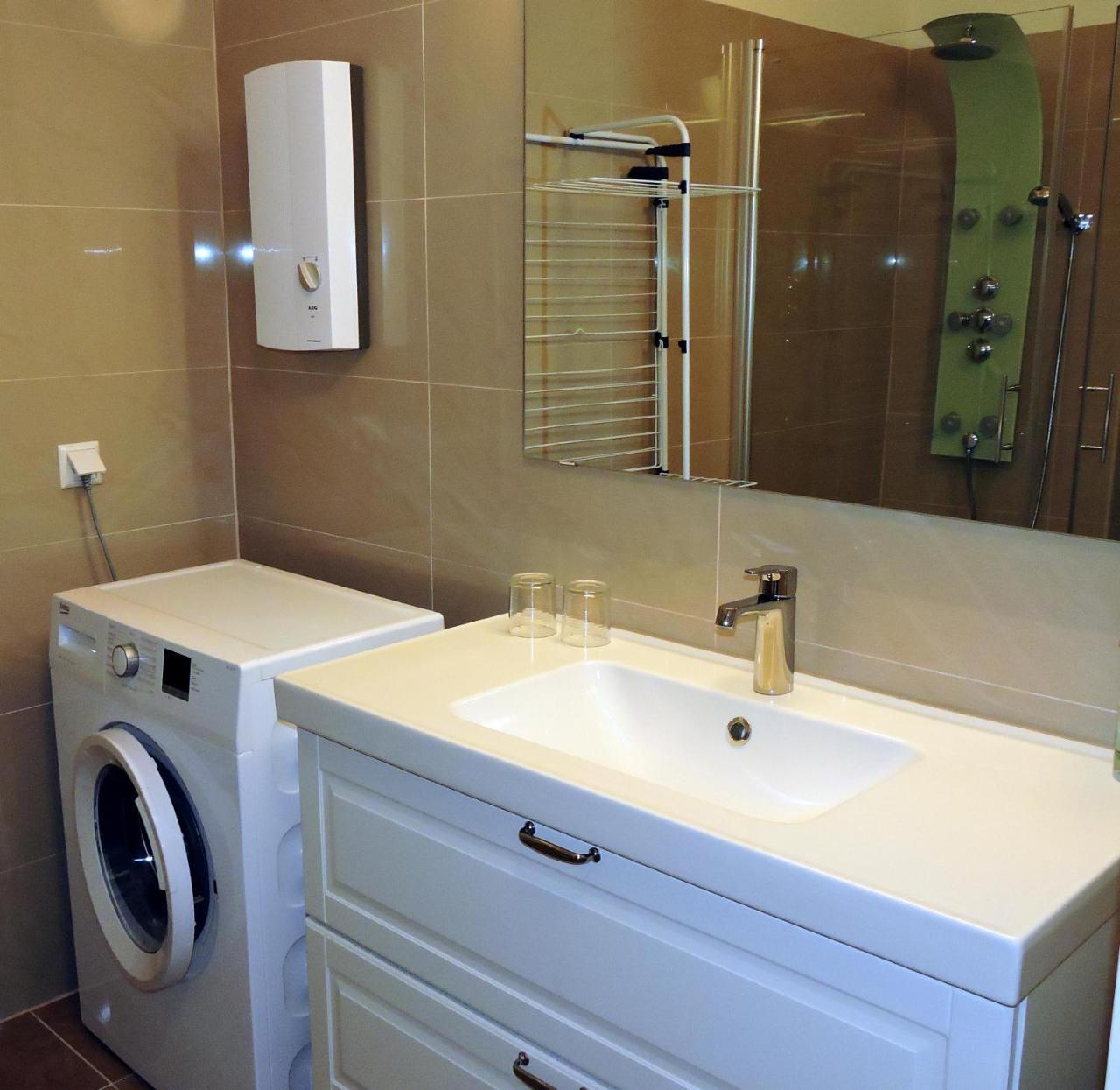 215 Apartment Wien 4-6 Pers 42M2 Klagenfurt am Woerthersee Eksteriør bilde